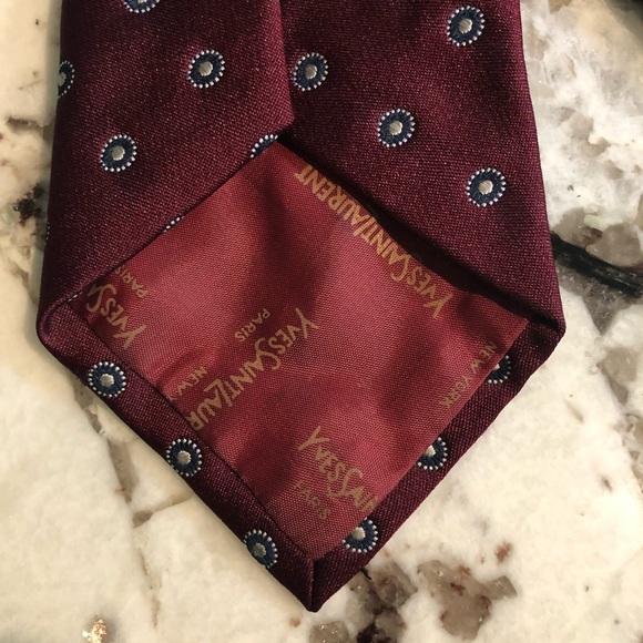 Yves Saint Laurent New York Paris - Burgundy With Navy White Repeat Dot Design - Picture 2 of 8